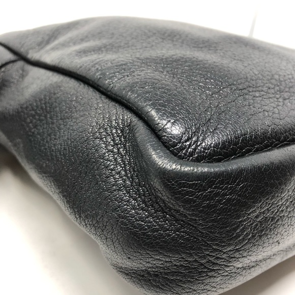 💯 Guaranteed Authentic Prada Black Lambskin Bag - Picture 3 of 8